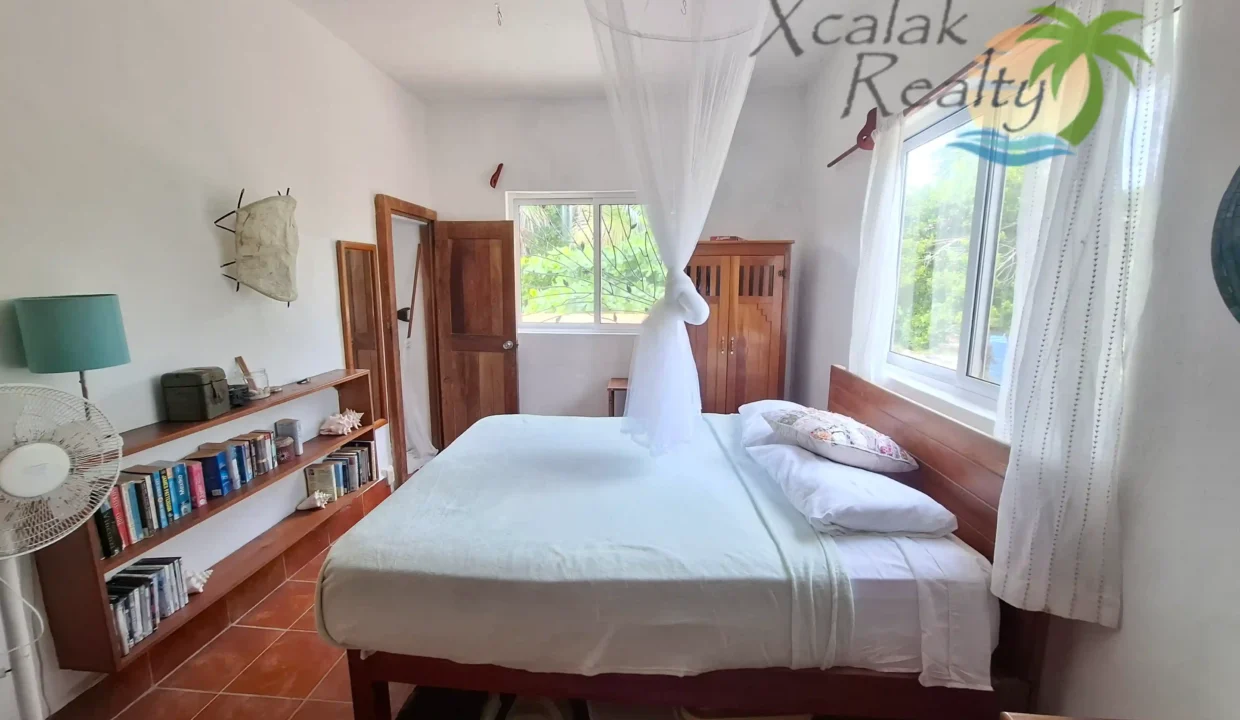 House for sale south of Mahahual Private Beach (9)