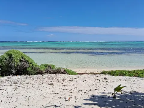 Beachfront lot for sale in Costa Maya