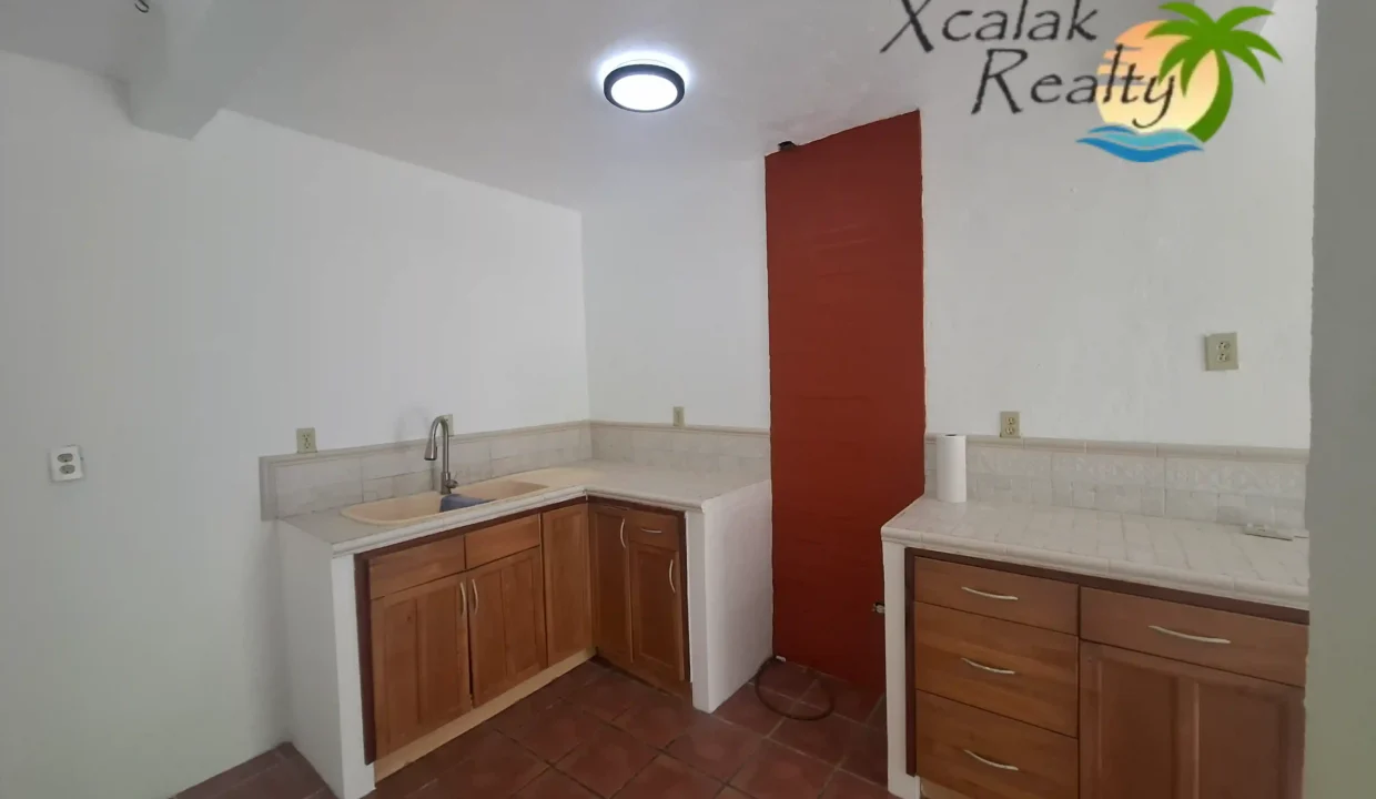 T-662 house for sale in the town of Xcalak (1)
