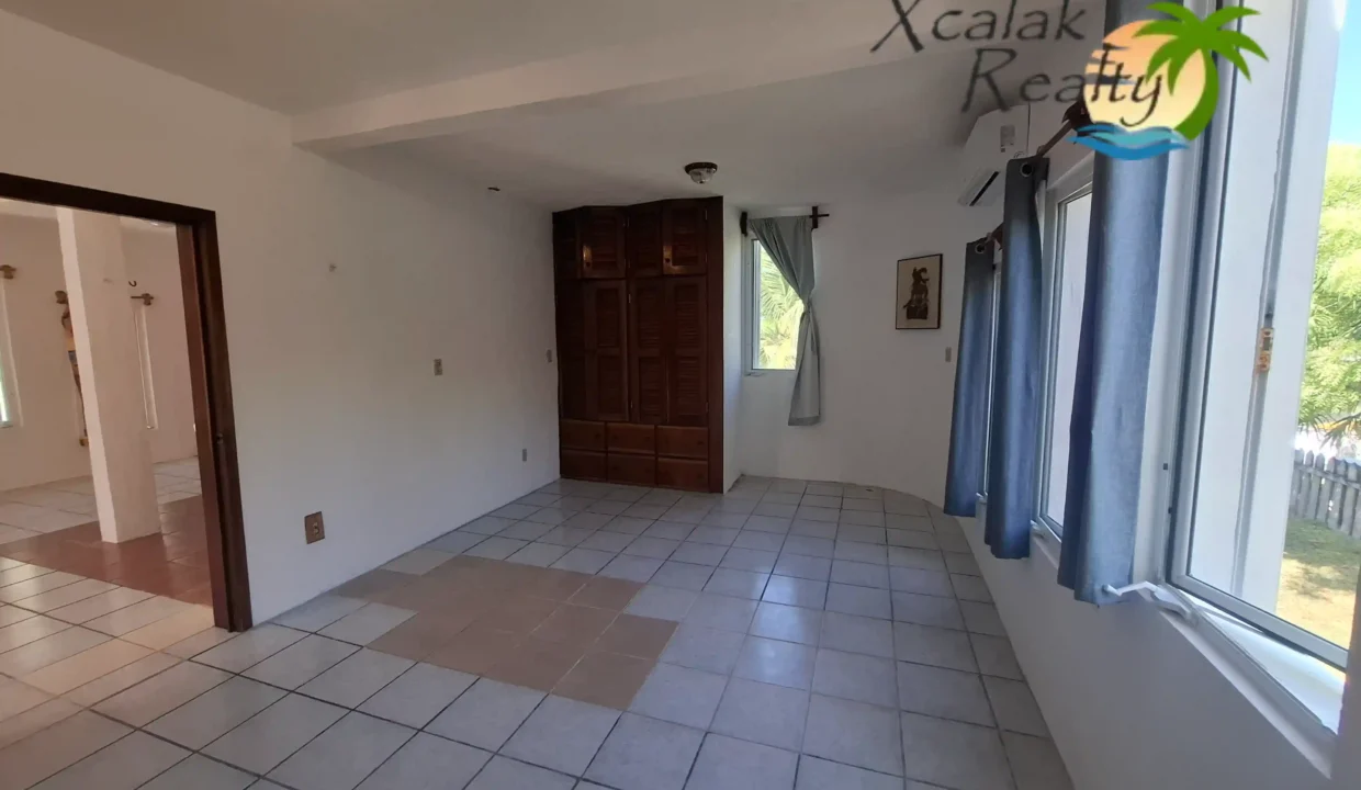 T-662 house for sale in the town of Xcalak (5)